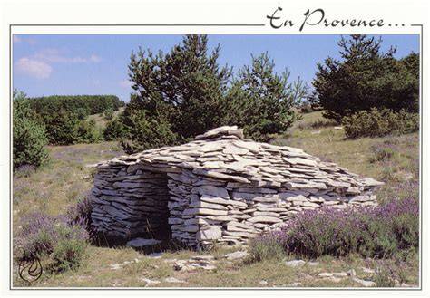 Jas pastoral en pierre sèche sur Lure