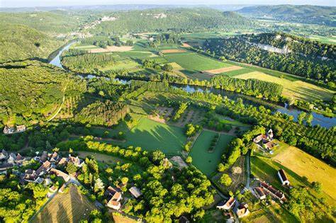 Paysages ruraux et montagnes de l’Aubrac