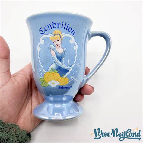 Vaisselle porcelaine Cendrillon Disneyland Paris