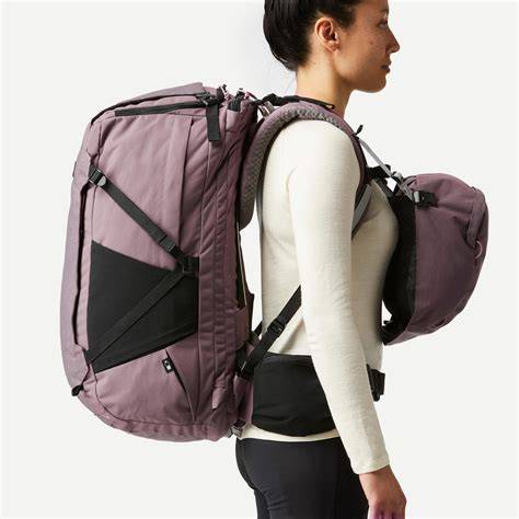 Backpacker voyage au Brésil avec sac à dos