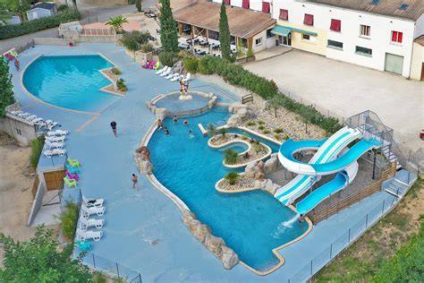 Piscine extérieure du Baia Cristal