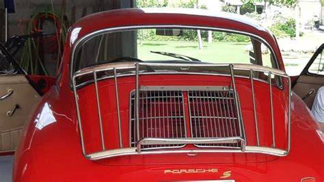 Détail fixation porte-bagages Porsche 356
