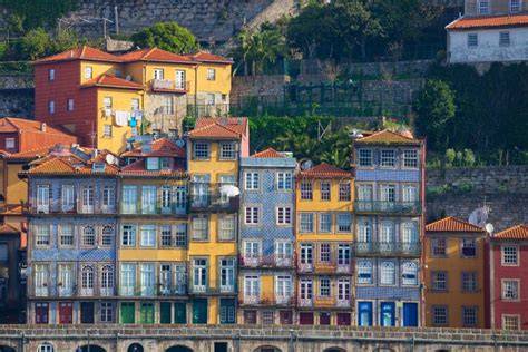 Maisons colorées de Ribeira à Porto