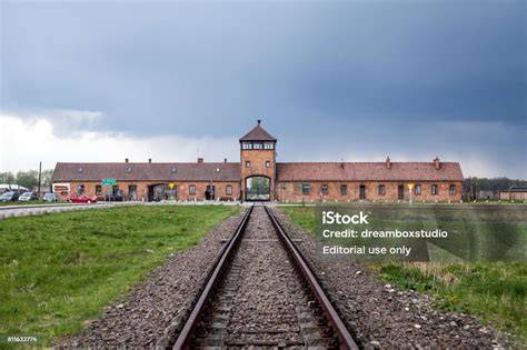 Entrée du mémorial Auschwitz-Birkenau