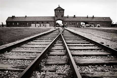 Navette entre Auschwitz I et Birkenau