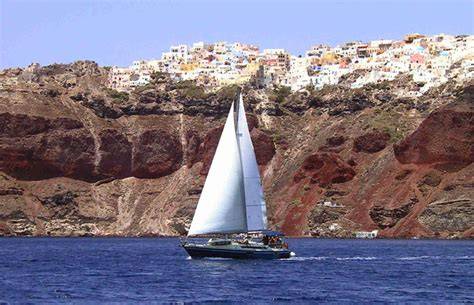 catamaran à voile dans les Cyclades