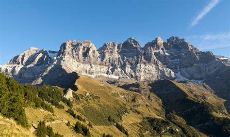 Panorama des Dents du Midi depuis Champéry