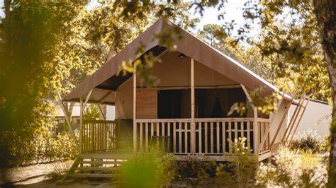 tente lodge équipée dans les Landes