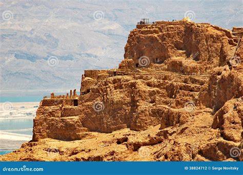 Masada et mer Morte paysage Terre Sainte