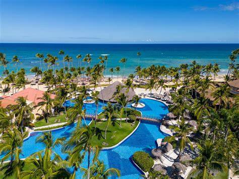plage caribéenne et resort tout compris