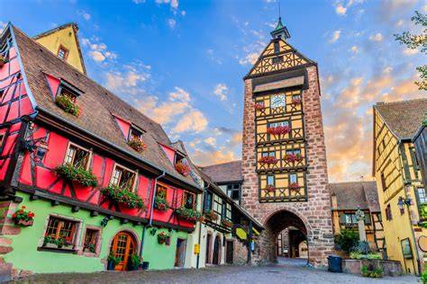 Colmar et villages alsaciens colorés