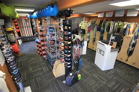 Magasin de ski aux Alpages du Chantel