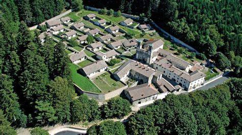 Monastère de Camaldoli et pharmacie historique