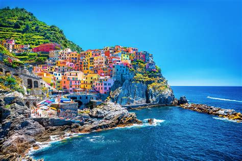 Cinque Terre villages terrasses mer