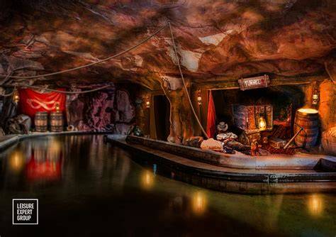 Décor pirate immersif au Futuroscope