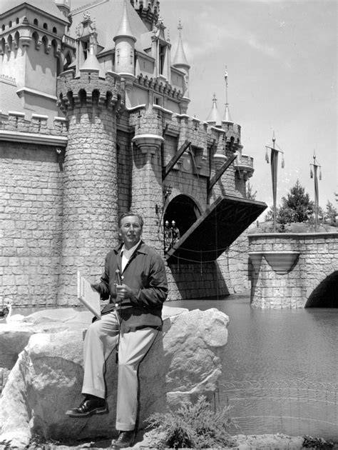 Disneyland 1955 ouverture Walt Disney