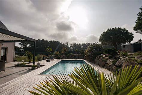 Auberge rock avec terrasse et piscine