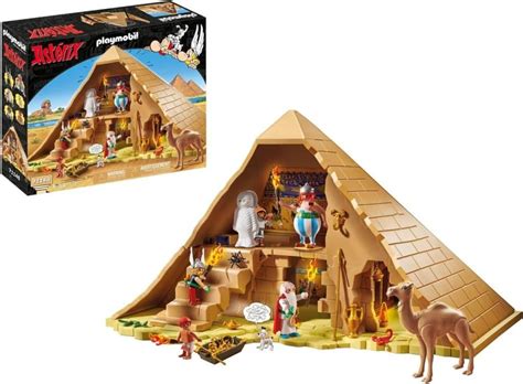 Astérix Obélix devant pyramide égyptienne