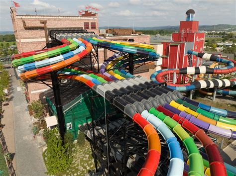 Employés Europa-Park attractions hôtels Rulantica