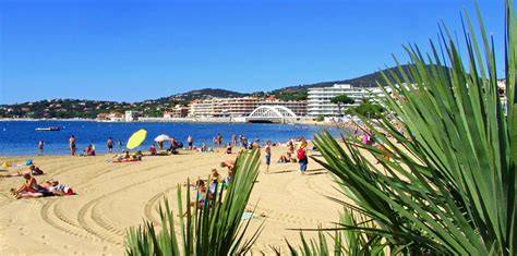 Plage de Sainte-Maxime et golfe de Saint-Tropez