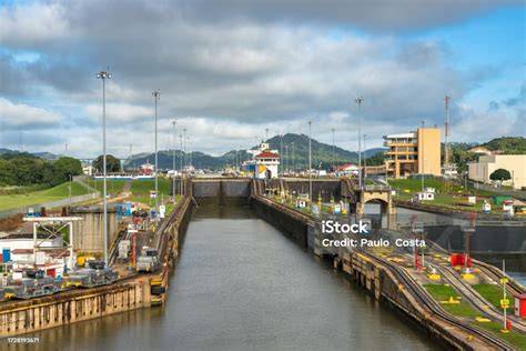 Canal de Panama écluses de Miraflores
