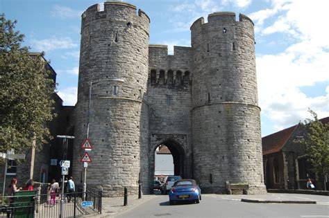 Westgate Towers porte médiévale Canterbury