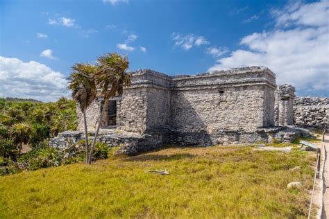 Ruines mayas et cénote de la Riviera Maya