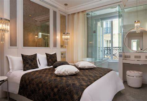 Chambre d’hôtel élégante à Paris