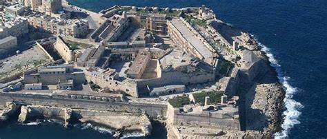 port de La Valette fort Saint-Elme