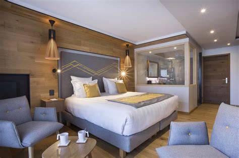 Chambre confortable hôtel Souillac