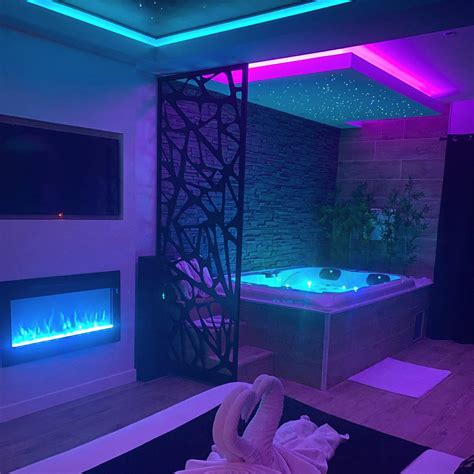 Love room vendéenne avec jacuzzi privatif