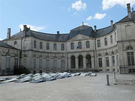 Palais épiscopal Centre Mondial de la Paix