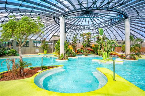 parc aquatique chauffé du camping