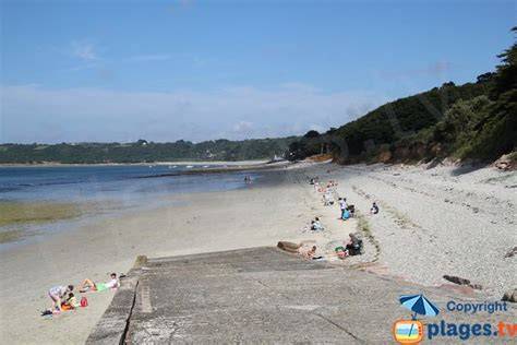 Plage sauvage de Louannec et île Tomé