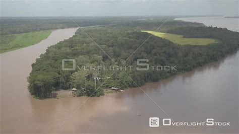 Santa Rosa de Yavarí sur l’Amazone