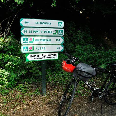 Véloscénie voie verte Domfront cyclistes