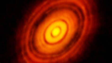 étoile T Tauri disque protoplanétaire