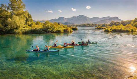 canoë et vélos près de l’Allier