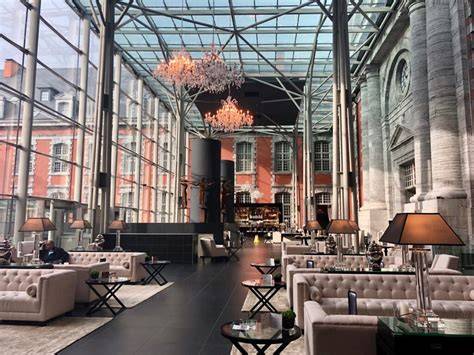 Atrium Bar Lounge verrière Royal Hainaut
