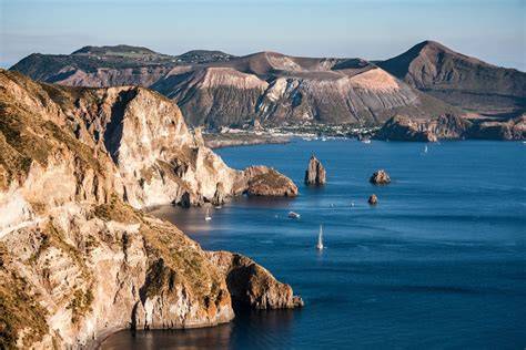 Lipari Vulcano îles Éoliennes bateau