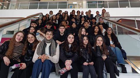 Étudiants guides patrimoine lycée Foix