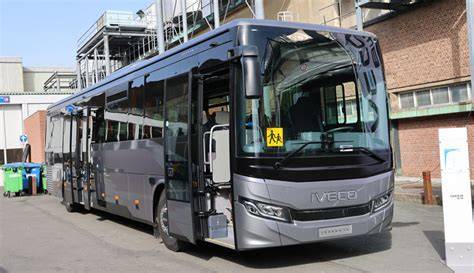 Ouverture porte autocar Iveco Crossway