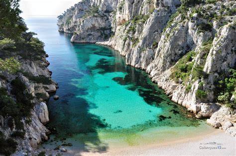 Calanques de Marseille et mer Méditerranée