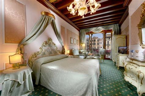 Suite avec balcon sur les canaux