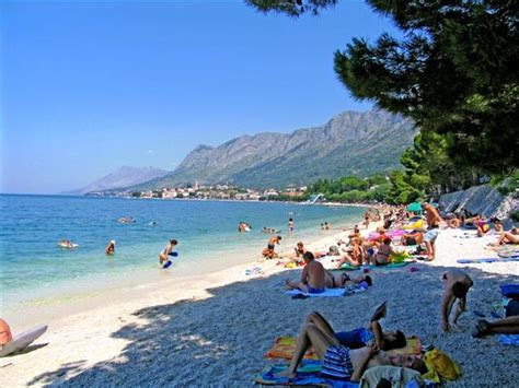 Plage de Gradac en Croatie