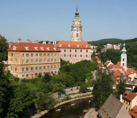 Château de Český Krumlov et cours historiques