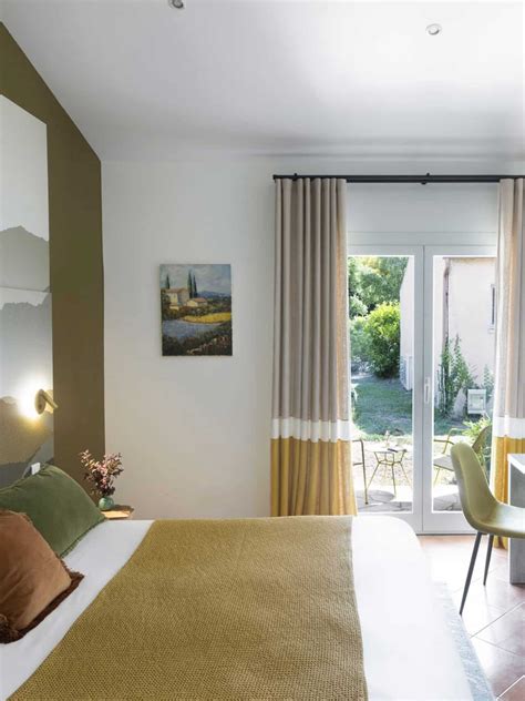 Hôtel indépendant au cœur d’un territoire local