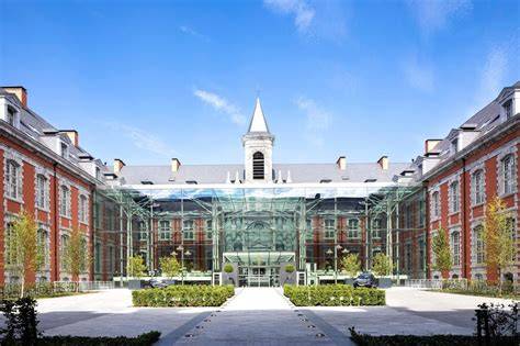 Façade historique du Royal Hainaut Valenciennes
